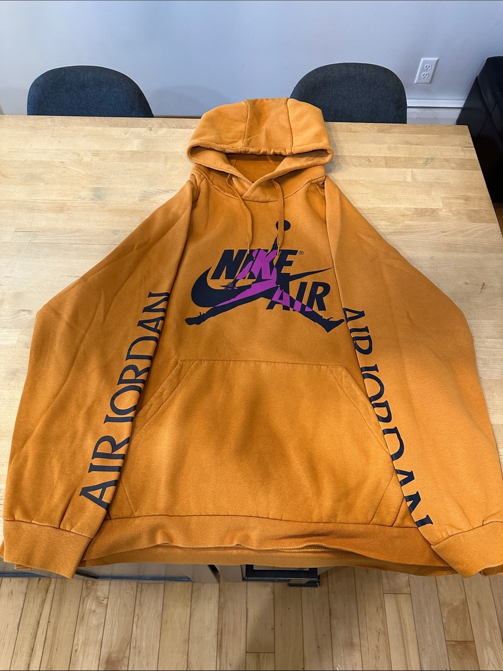 Nike Air Jordan Orange/Gold Crewneck Pullover Hoodie
